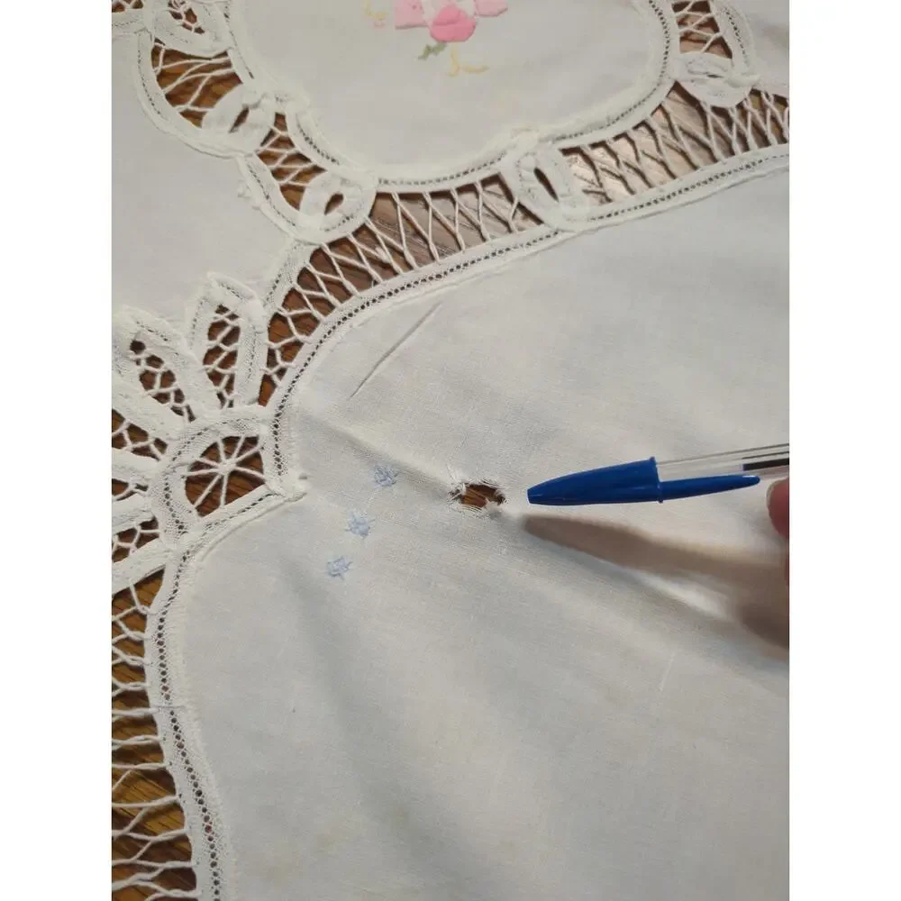 Vintage Hand-Embroidered & Cutwork Lace White Oval Tablecloth - Pastel Florals
